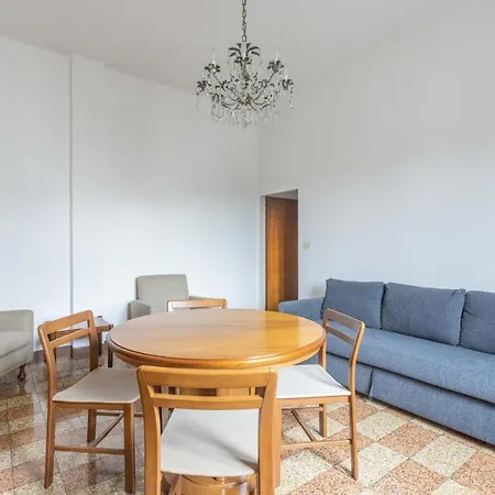 Apartamento Ranzani 8 *